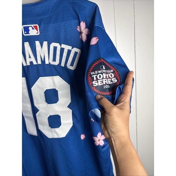 Nike X Takashi Muraka  Dodgers YAMAMOTO  #18 Tokyo Series Cherry Blossom Jersey - Picture 6 of 11